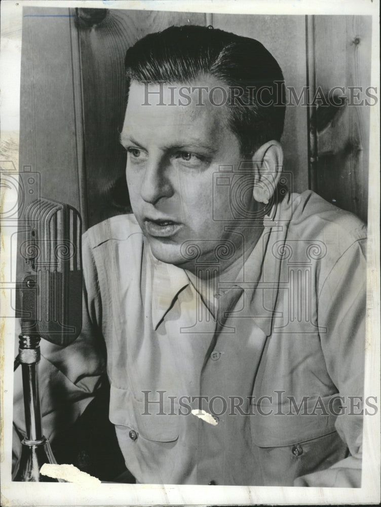 1951, Fulton Lewis Jr,radio commentator - RRV10245 - Historic Images