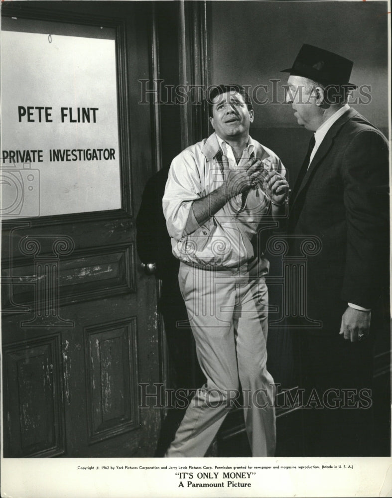 1962 Comedy Actor Jerry Lewis &amp; Jesse White - Historic Images