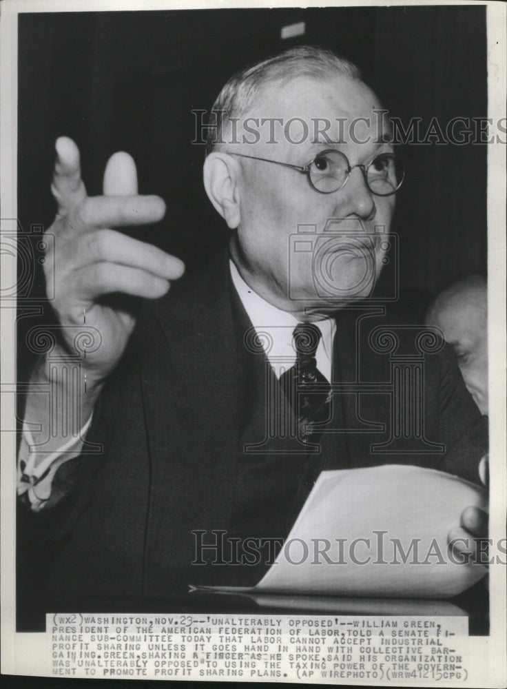 Press Photo Williams Green, speaks at senate - RRV12209 - Historic Images