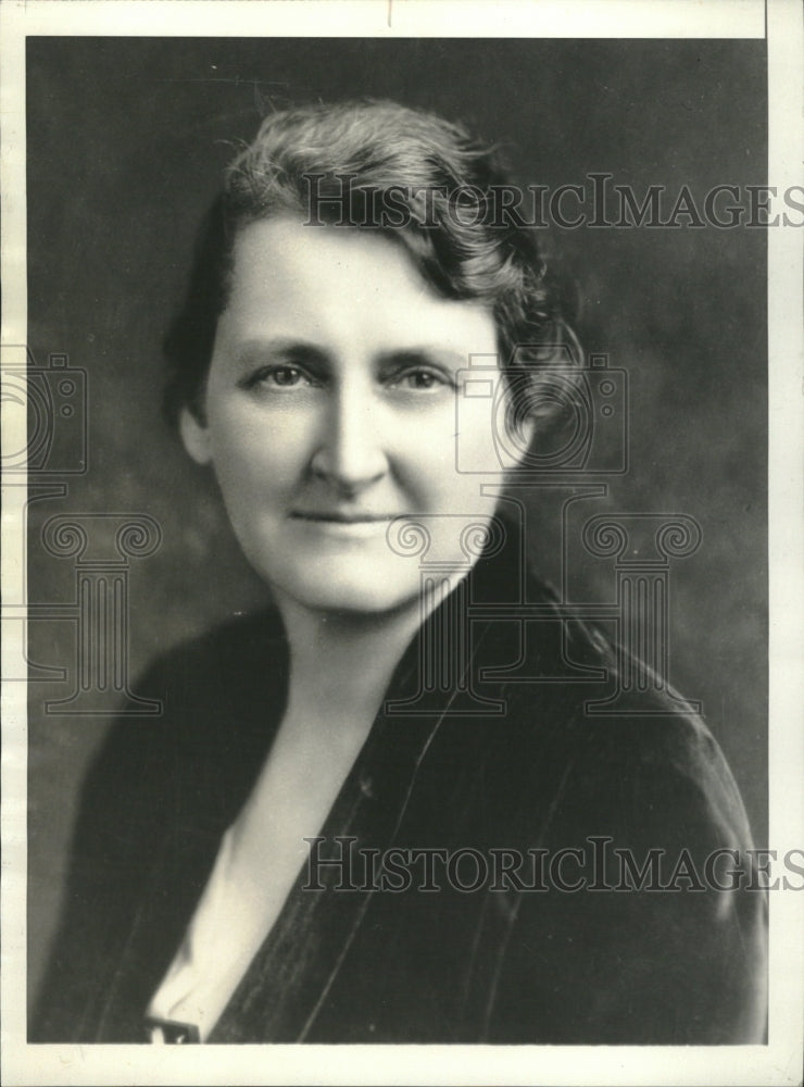 1933 Mrs. Geroge H. Dean - Historic Images