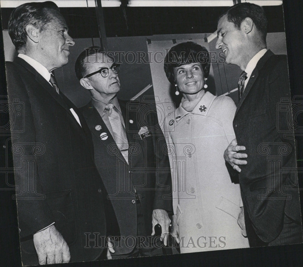 1970 Press Photo Republic Party Gov John Love Adam Open - RRV12789 - Historic Images