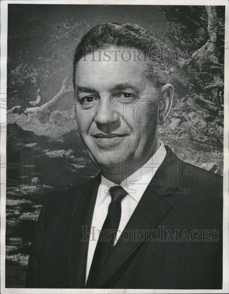 1966 W.T.Leonard internal revenue service - Historic Images