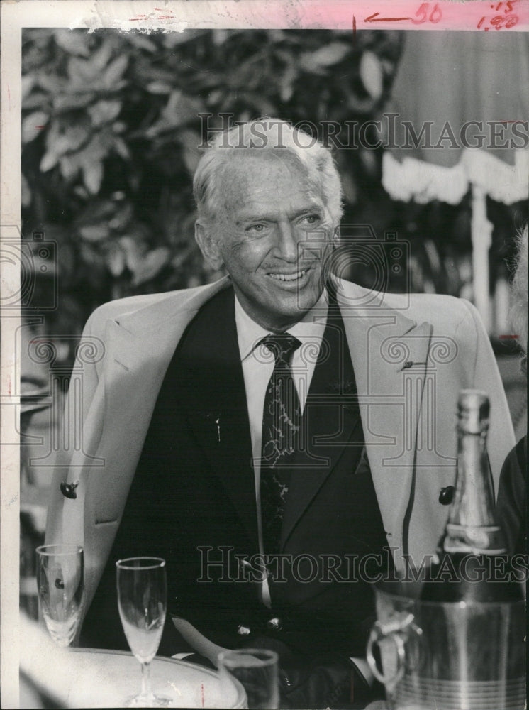 1981 Press Photo Douglas Fairbanks Jr. American Actor. - RRV13471 - Historic Images