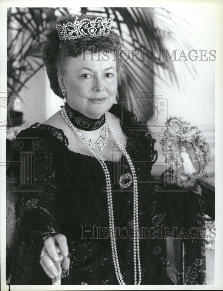 1986 Press Photo Olivia De Havilland Dowager Empress - RRV14725 - Historic Images