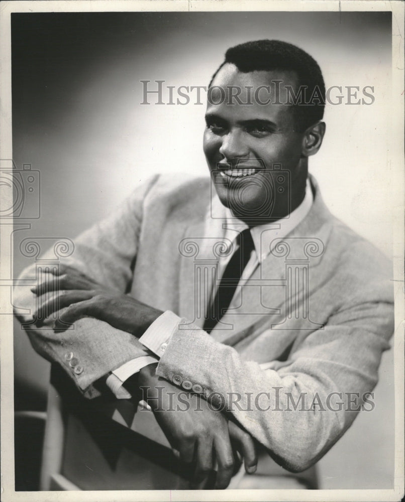 1967 Press Photo Harry Belafonte Calypsos Singer Actor - RRV15075 - Historic Images