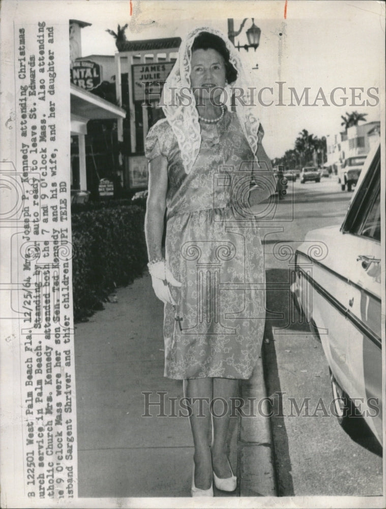 1964 Mrs Joseph Kennedy attending Christmas - Historic Images