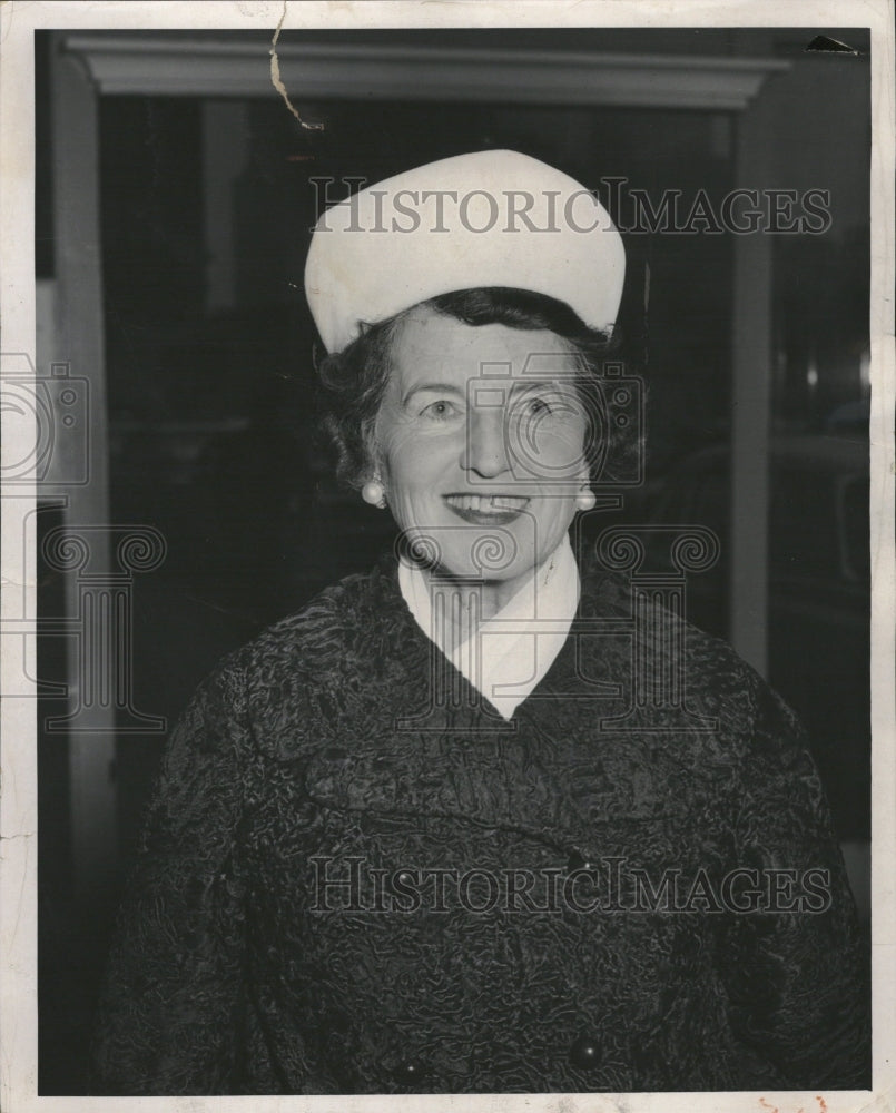 1960 Joseph Kennedy wife spabk ruler Honey - Historic Images