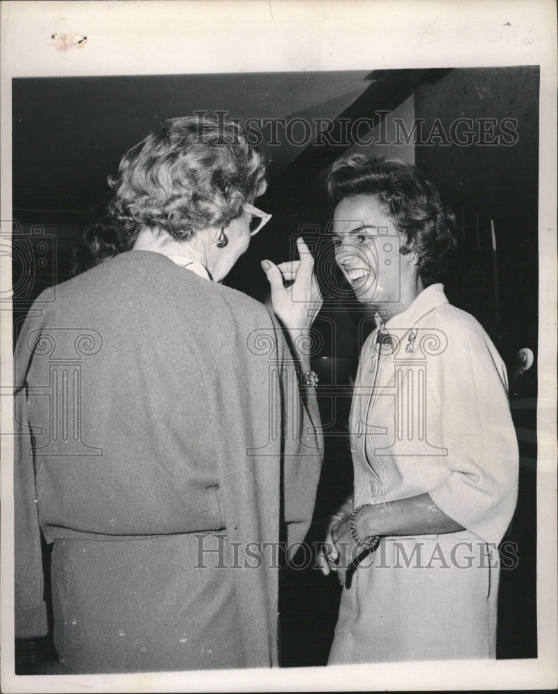 1960 Mrs Kennedy Mrs Walter Gramm Gathering - Historic Images