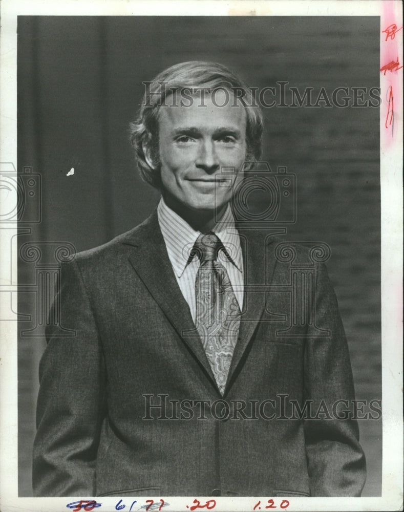 1972 Press Photo Dick Cavett Channel Night Week Host - RRV16303 - Historic Images