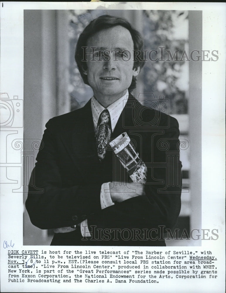 1977 Press Photo Dick Cavett Host Telecast Barber - RRV16309 - Historic Images