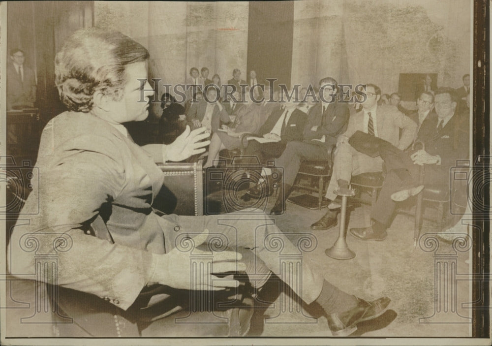 1970 Sen Edward Kennedy Boston lawyers Meet - Historic Images