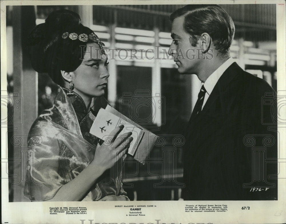 1966 Shirley Maclaine Beauty Gambit Eurasia - Historic Images