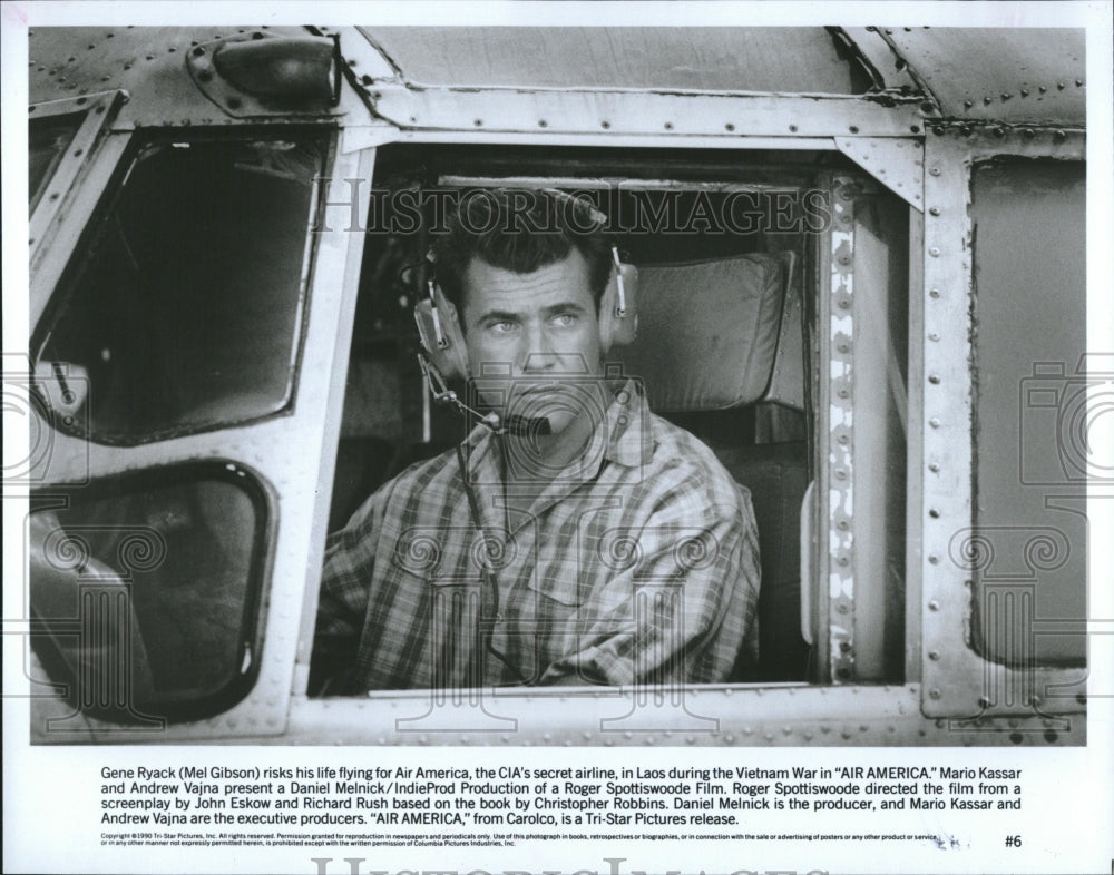 1990 Mel Gibson America Air - Historic Images