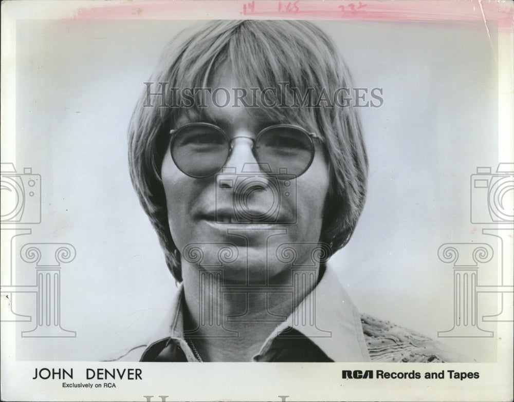 1978 Press Photo John Denver Singer Songwriter RCA - RRV17277 - Historic Images