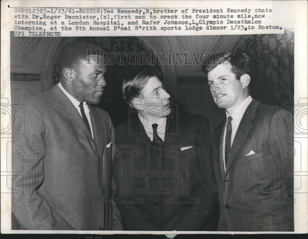 1961 Press Photo BostonTed Kennedy Dr Roger Bannister - RRV17417 - Historic Images