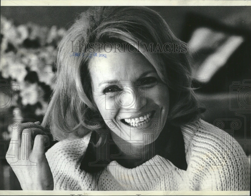 1981, American Actor Angie Dickinson - RRV17819 - Historic Images