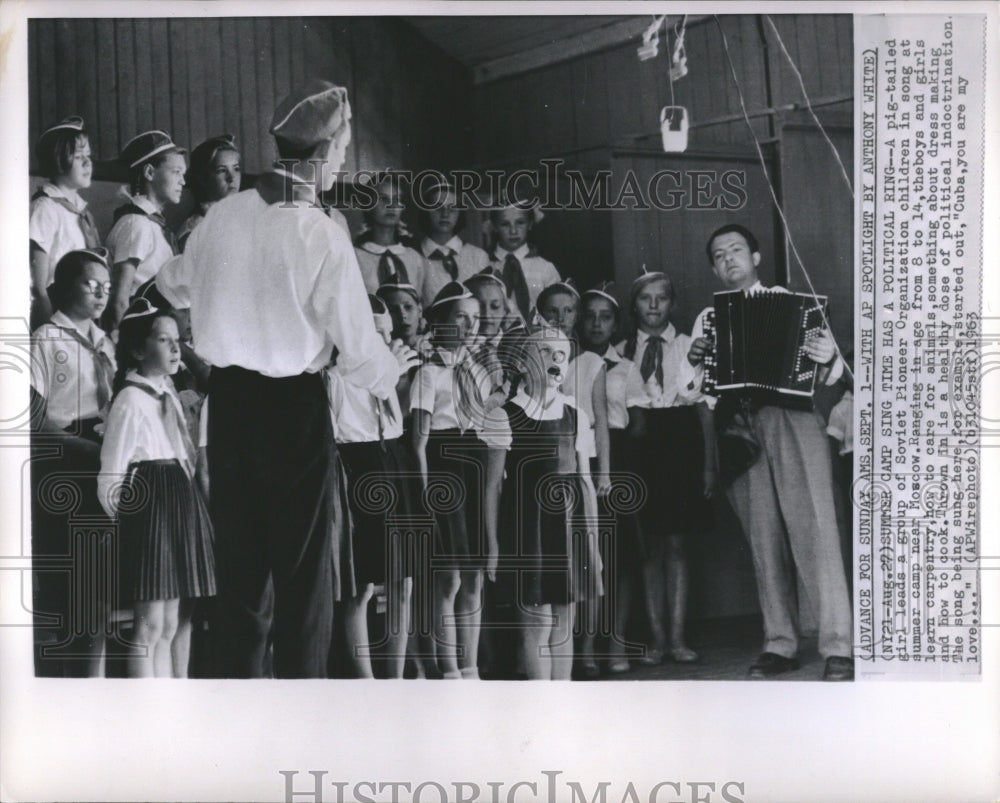 1963 Soviet Pioneer Organization children - Historic Images