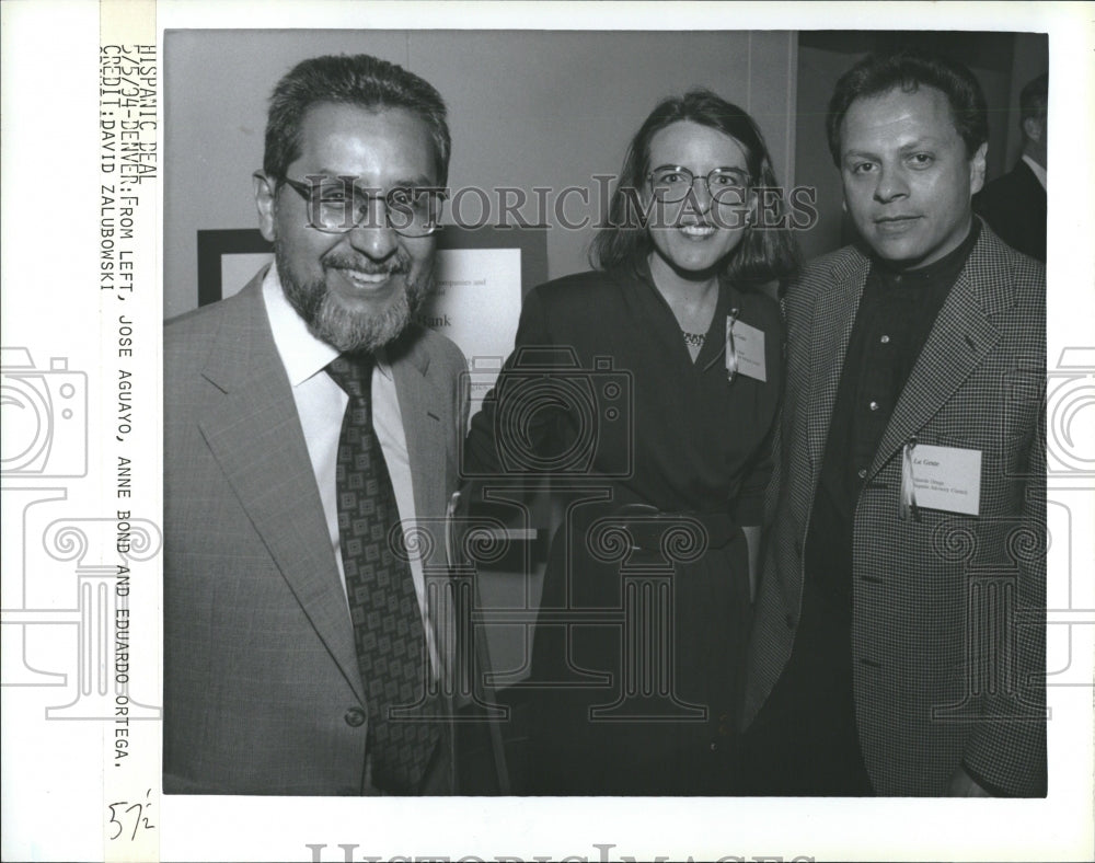 1994, Anne Bond Jose Aguayo Eduardo Ortega - RRV18017 - Historic Images