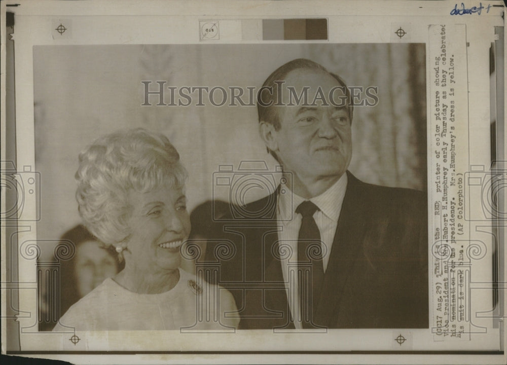 1969 Vive President &amp; Mrs Hubert Humphrey - Historic Images