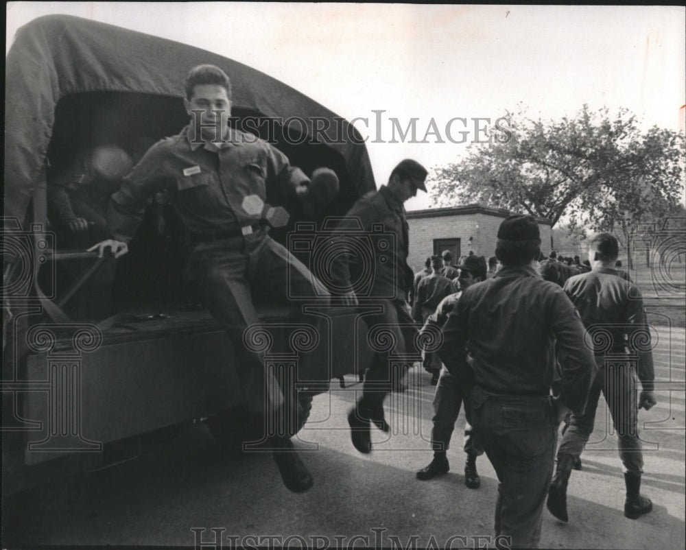 1968 Press Photo 77th Transportation Company - RRV18863 - Historic Images