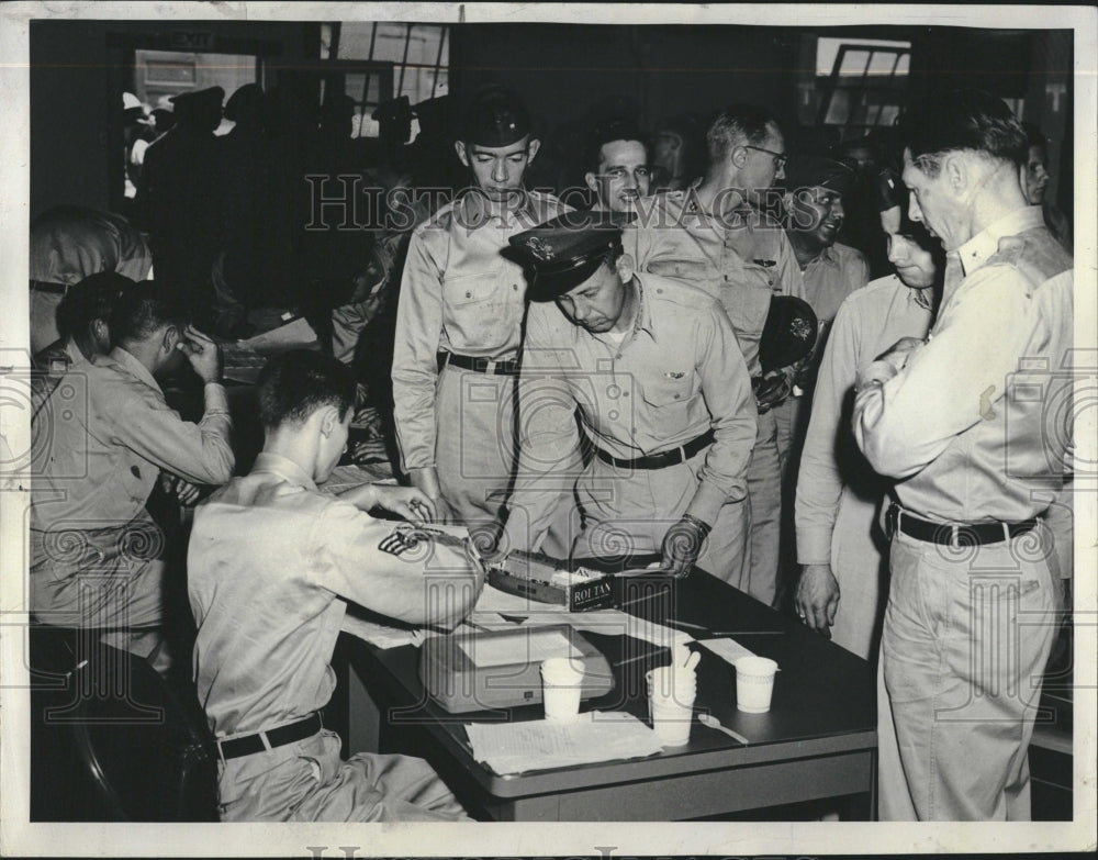 1955 Chicago 437th Troop Carrier Wing - Historic Images