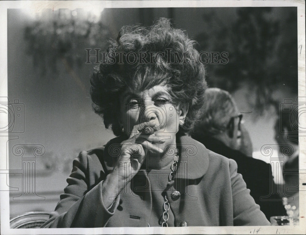 1970 Press Photo Hermione Gingold in Ironside - RRV19781 - Historic Images