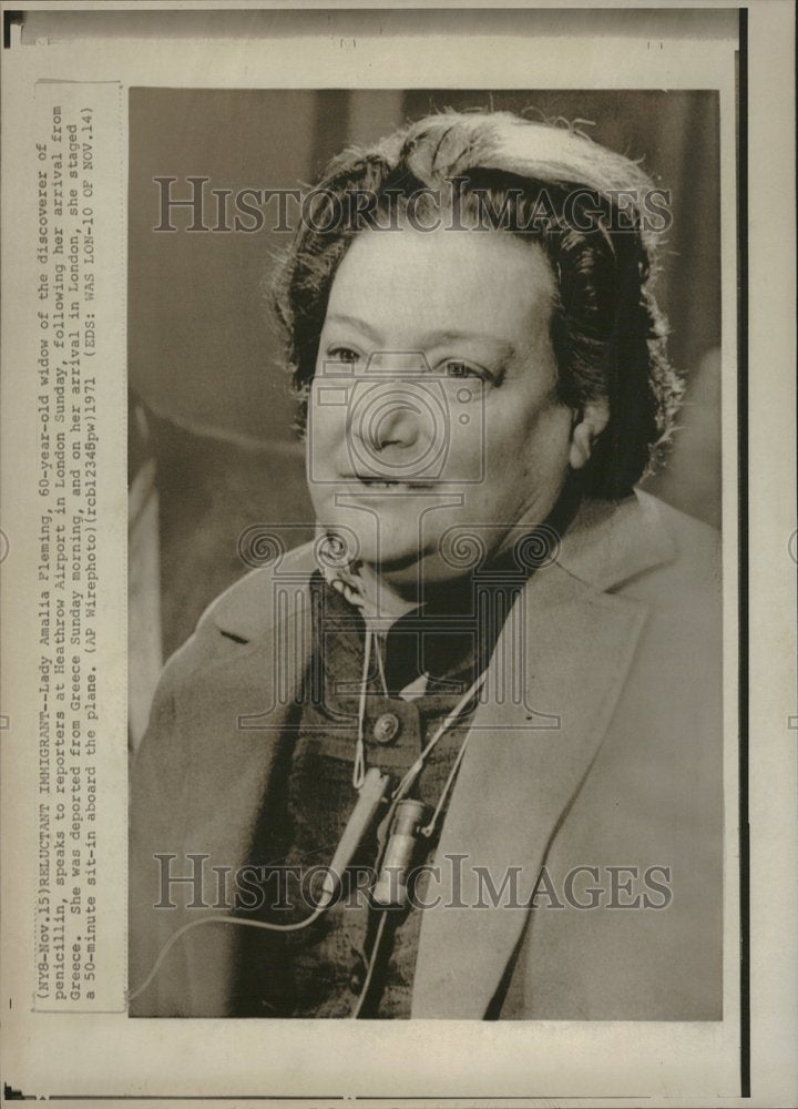 1971 Press Photo Lady Amalia Fleming Deported - RRV19839 - Historic Images