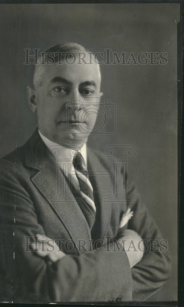 1927, Dr. Nathaniel A. Thompson/Telephone - RRV20149 - Historic Images