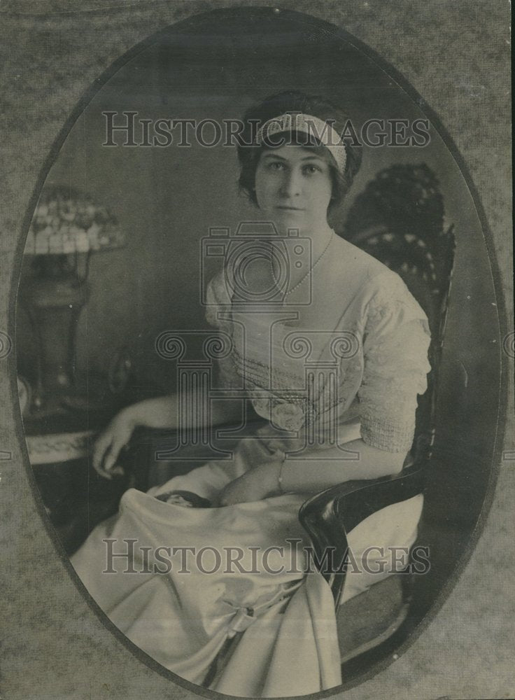 1934 Press Photo Miss Edith M. Thomas Gold hoarder - RRV20161 - Historic Images