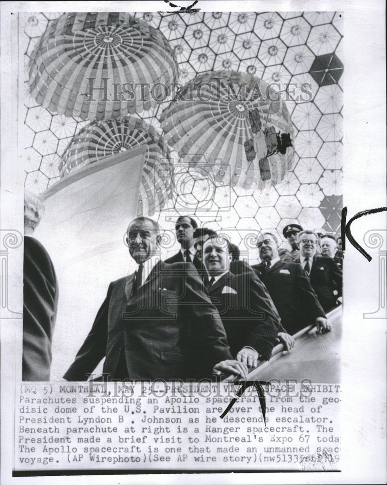 1967 President Johnson visit space exhibit - Historic Images