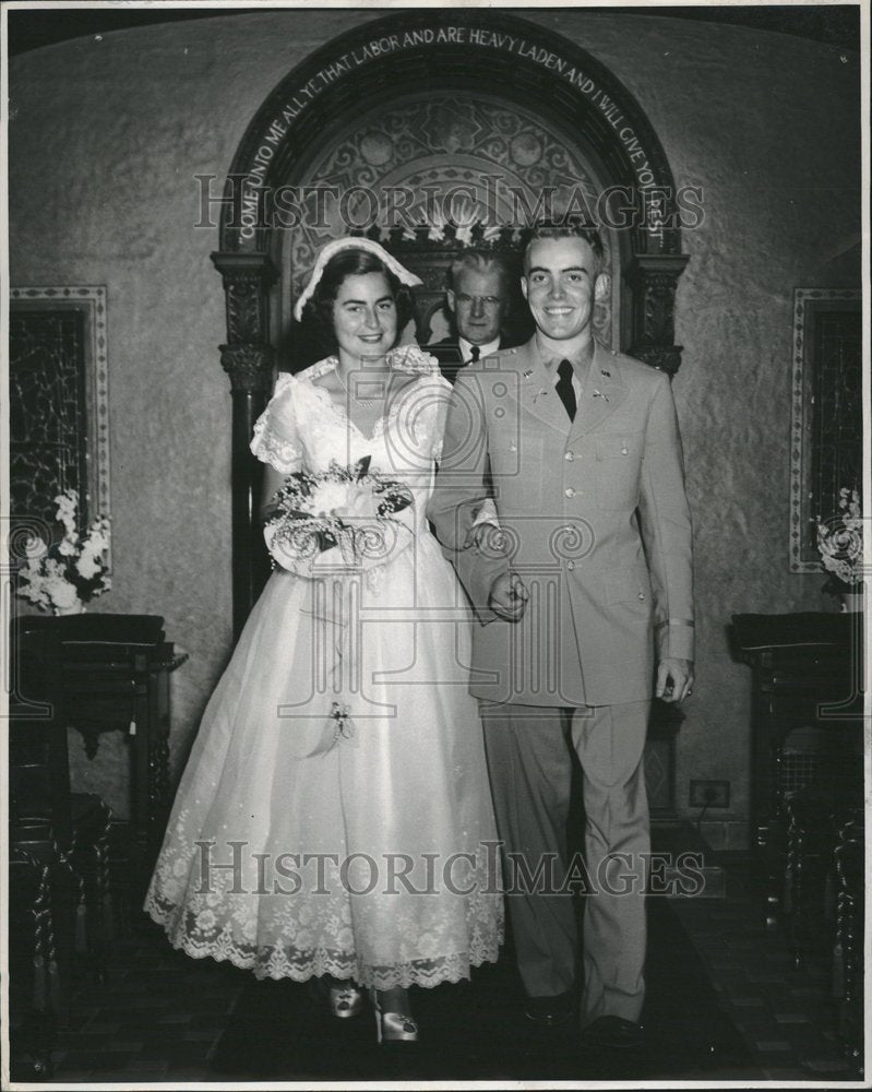 1950, Miss Patricia Tompkins Gets Married - RRV21069 - Historic Images