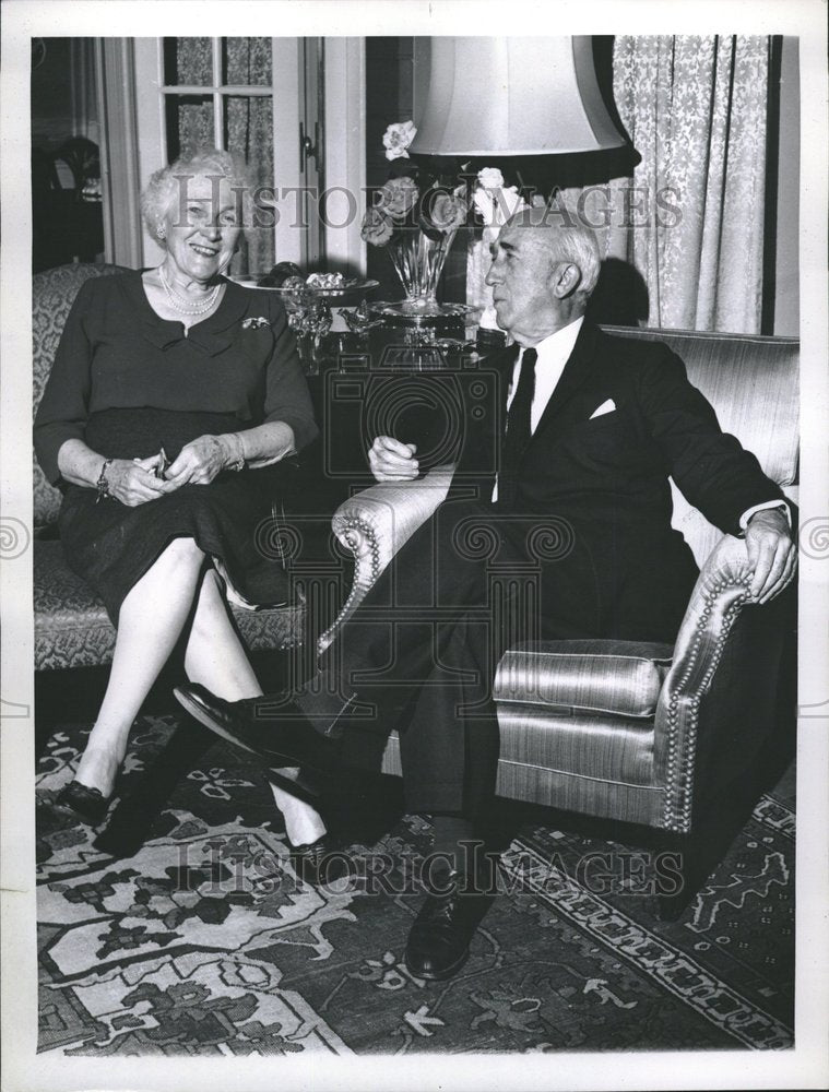 1961,Mr Mrs James Byrnes Mom Dad Byrnes Own - RRV21293 - Historic Images