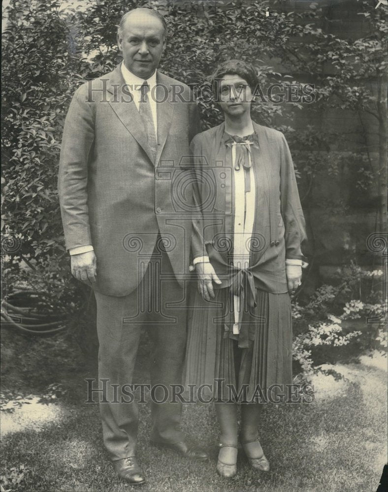 1933 Press Photo Mrs William Hodges Denver society ill - RRV21323 - Historic Images