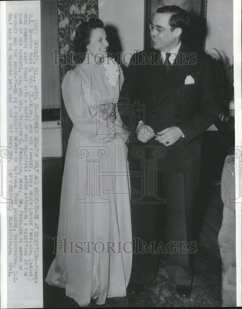 1941 Press Photo Former Senator Holt Miss Helen Louise - RRV22243 - Historic Images