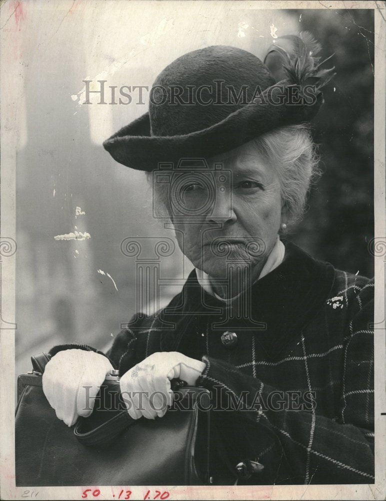 1973, Helen Hayes Actress Snoop Sisters - RRV22559 - Historic Images