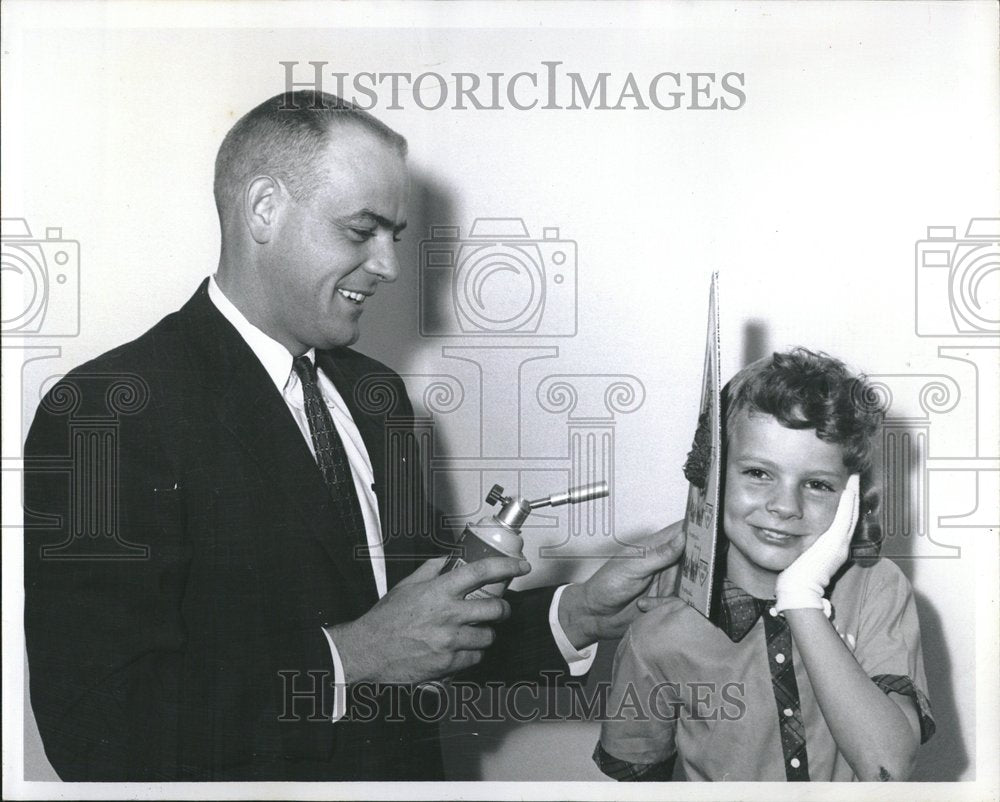 1951 Press Photo Thomas McCurry Denver Card Board Fire - RRV23067 - Historic Images