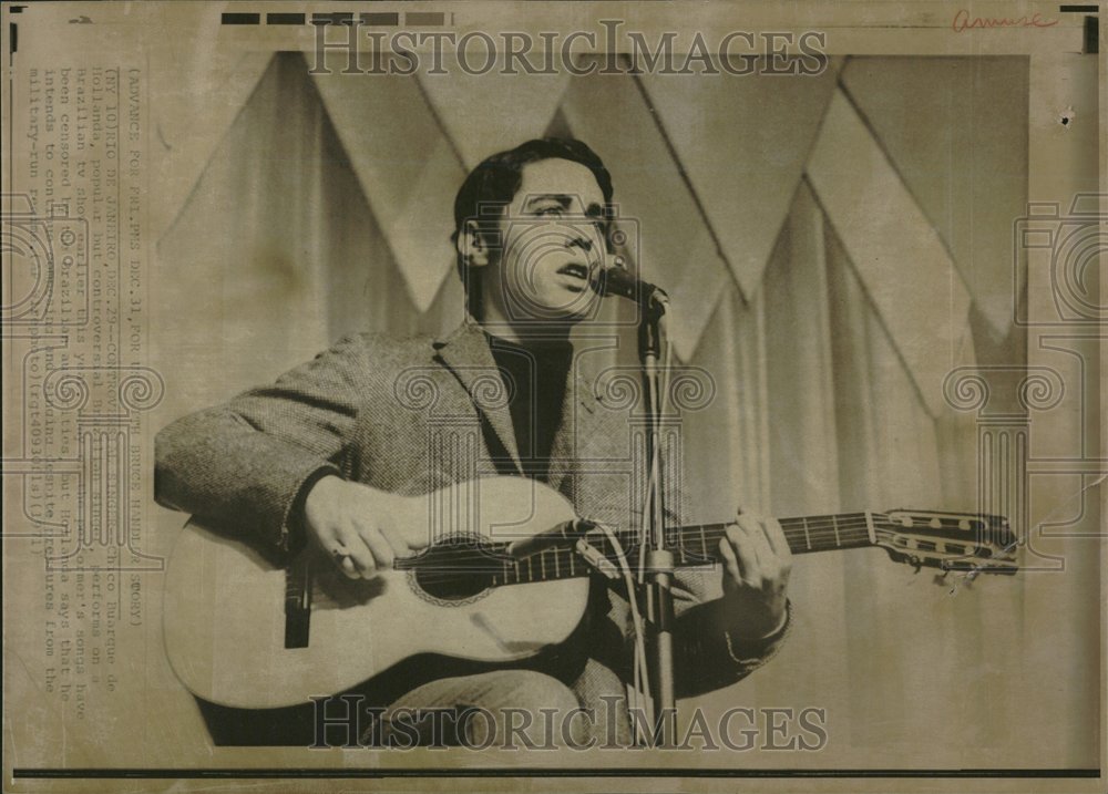 1971 Press Photo Francisco Buarque de Hollanda singer - RRV23287 - Historic Images