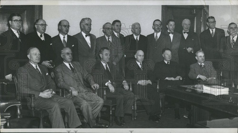 Press Photo William Black Judge officials photo pose - Historic Images