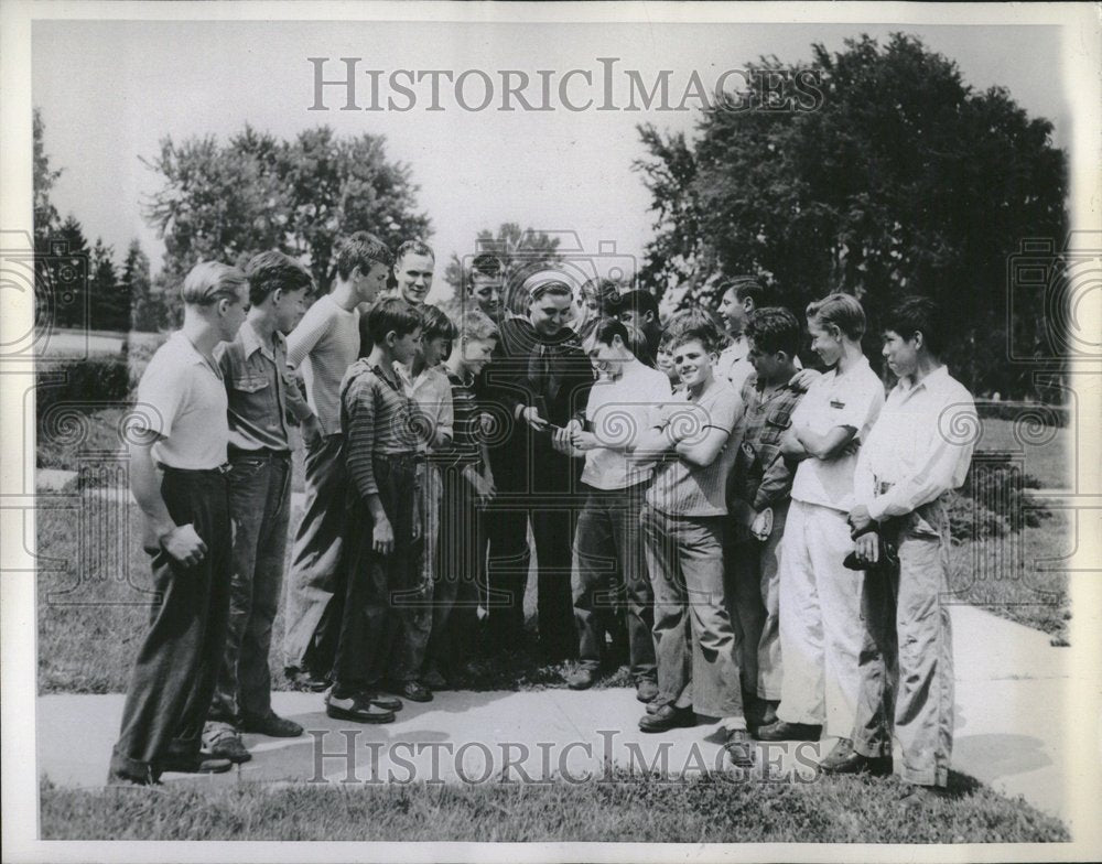 1947, Boya Loran - RRV23655 - Historic Images