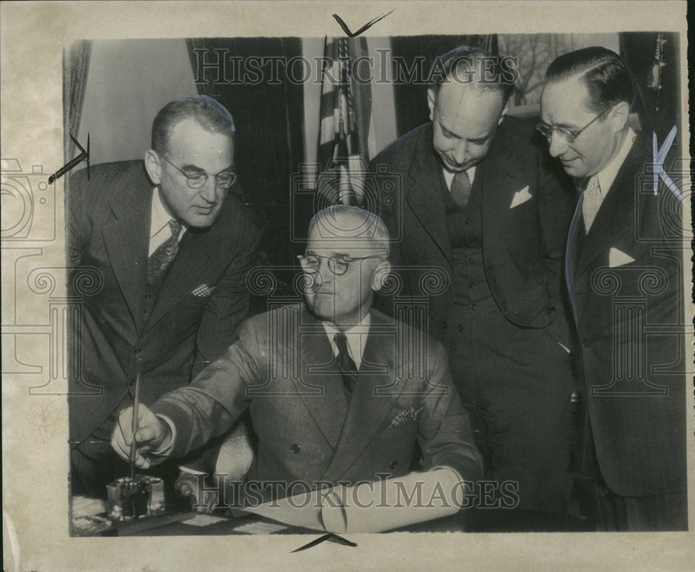 1946 Press Photo President Harry S Truman Politician - Historic Images