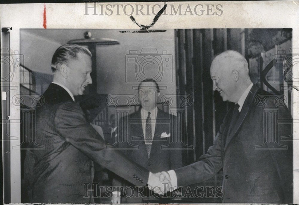 1958 Press Photo Dwight Eisenhower Pres Commander Army - Historic Images