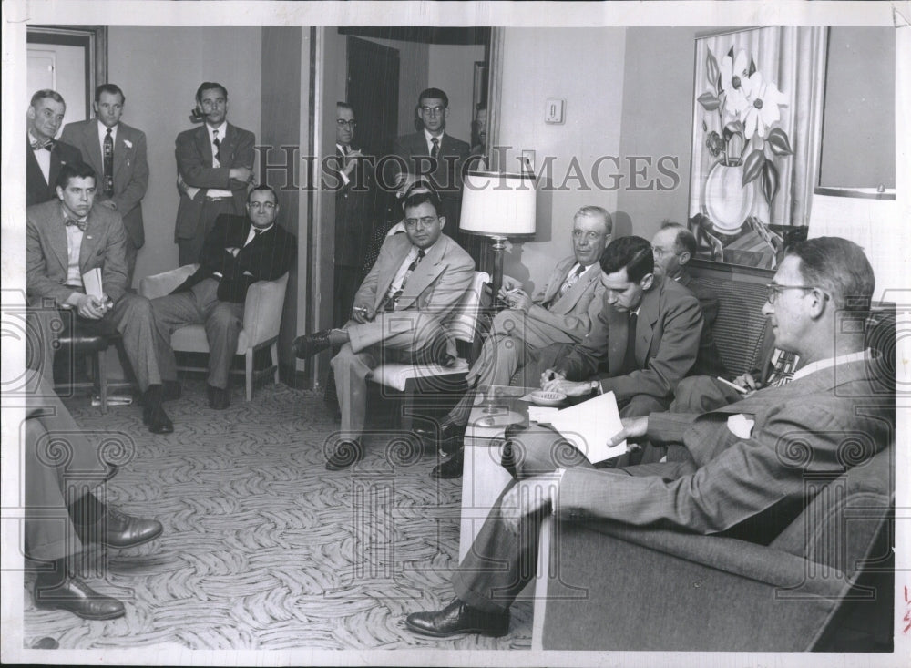 1952 Sen Kefauver Meeting Press Denver - Historic Images