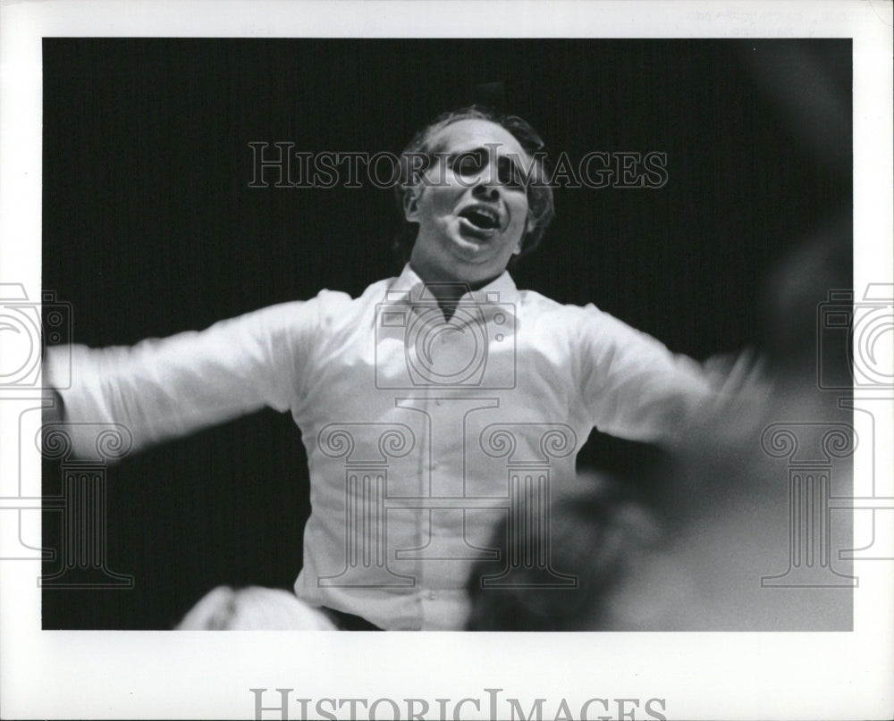 1978 Press Photo Gaetano DeLogu Maestro - RRV26163 - Historic Images