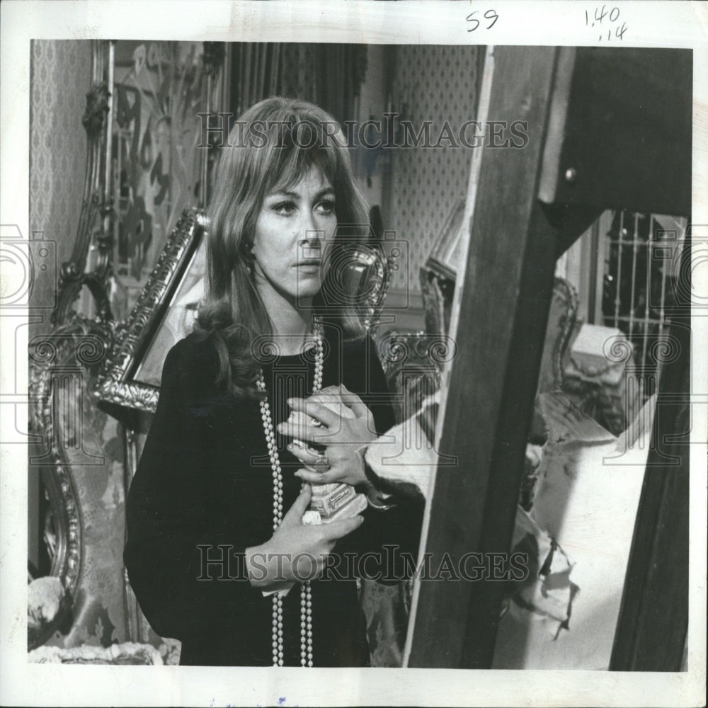 1970 Actress Lee Grant Scene Action - Historic Images