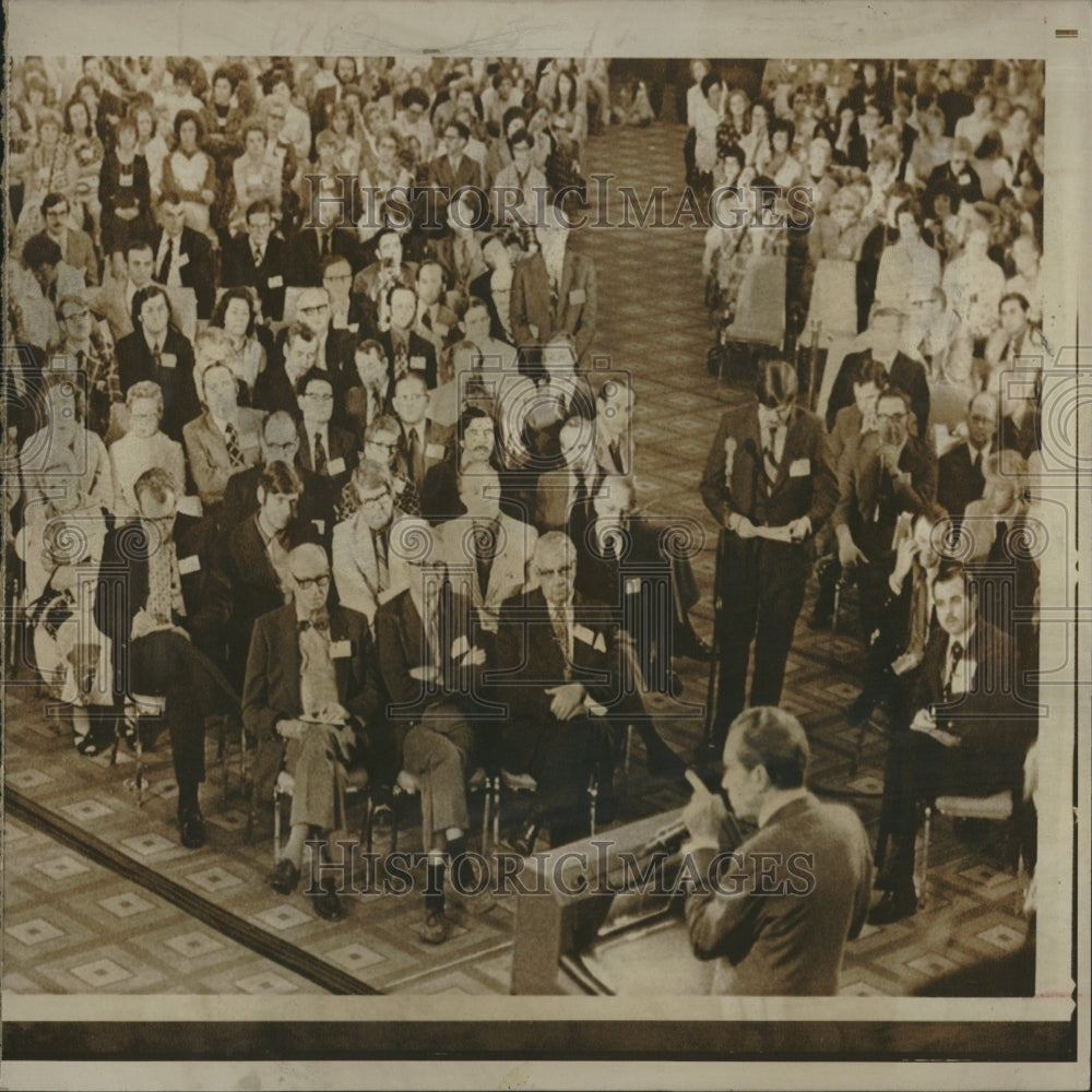 1973 President Richard Nixon Speaking Q&amp;A - Historic Images