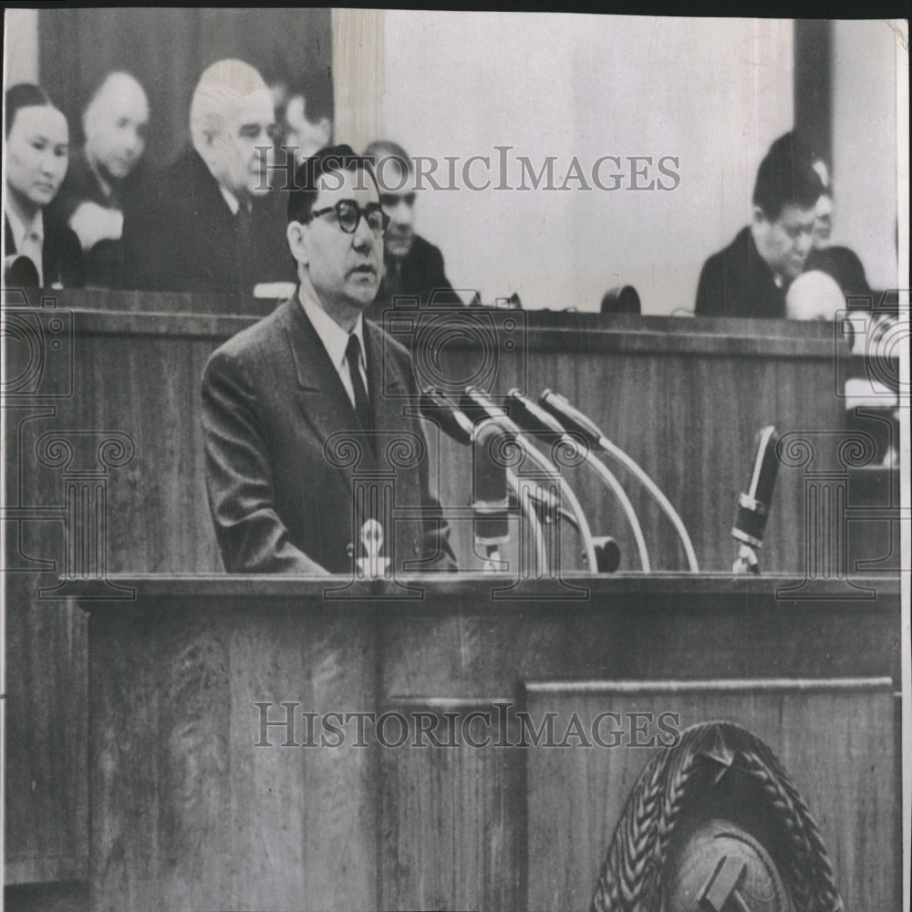 1958 Russia Halts Nuclear Weapons Testing-Historic Images