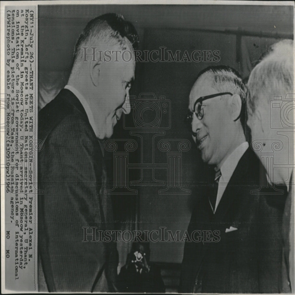 1966 Press Photo Soviet Premier Kosygin U Thant UN - RRV27303 - Historic Images