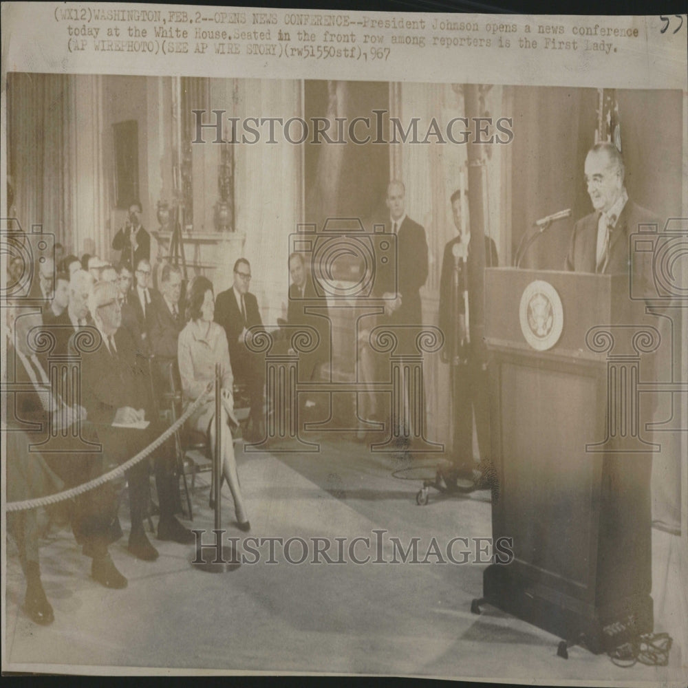 1967 Pres Johnson &amp; wife, press conference - Historic Images