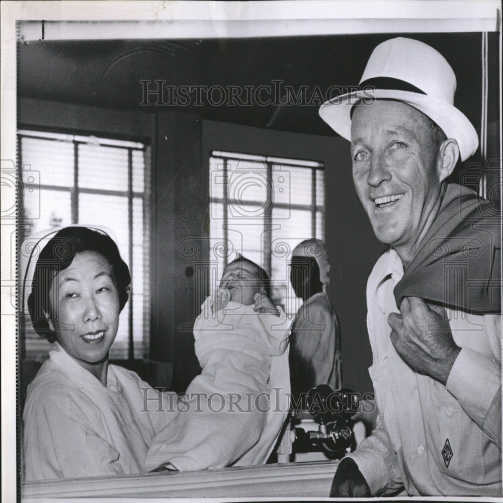 1958 Press Photo Bing Crosby Family - RRV27619 - Historic Images