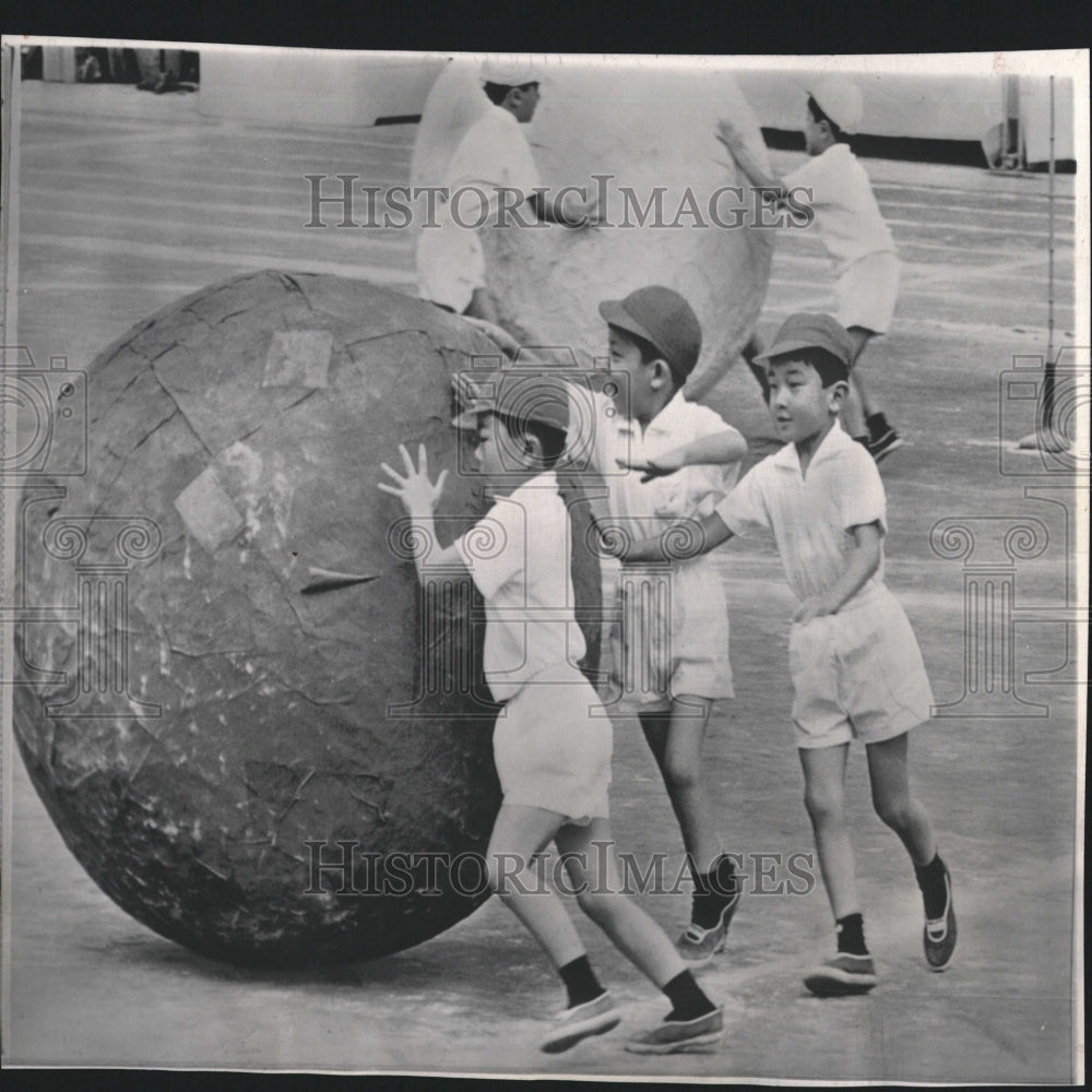 1966 Little Prince Hiro - Historic Images